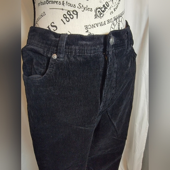Gloria Vanderbilt corduroy jeans black, size 10 - Picture 4 of 4